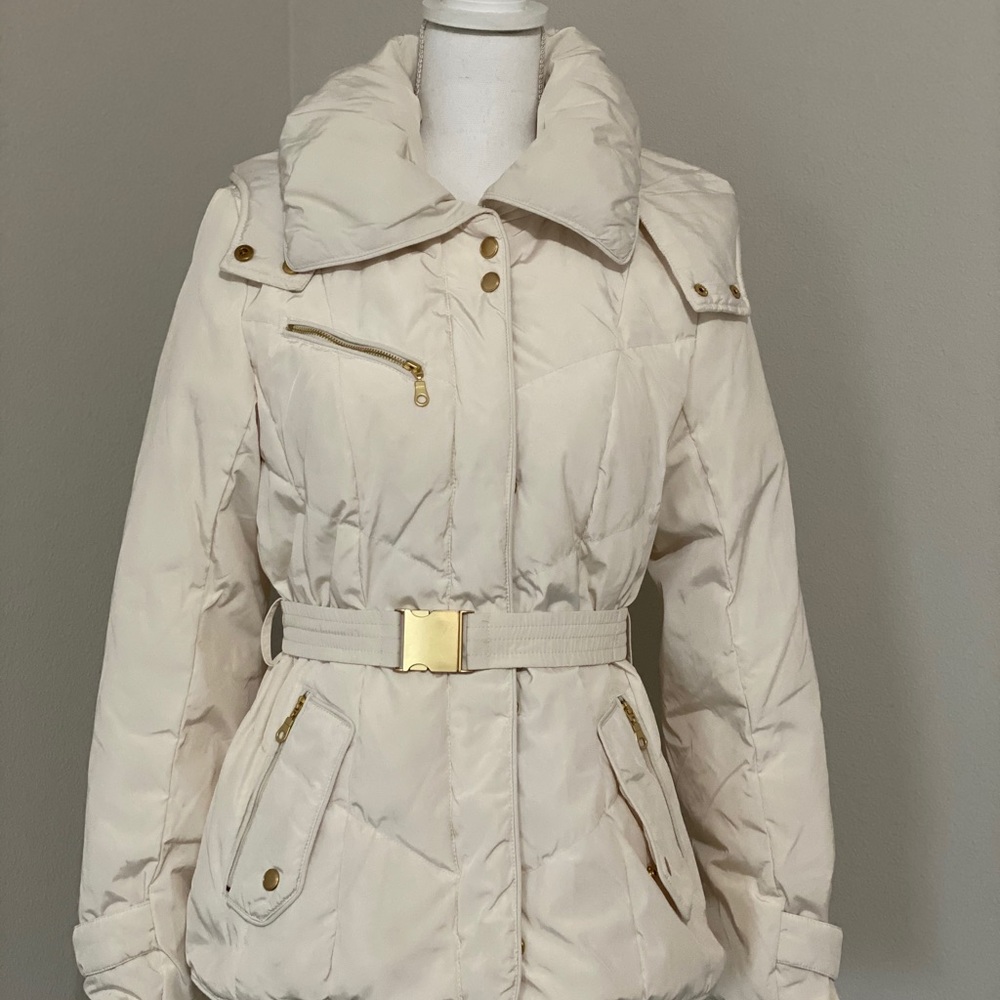 Cream Cole Haan Belted Down Puffer Jacket Medium